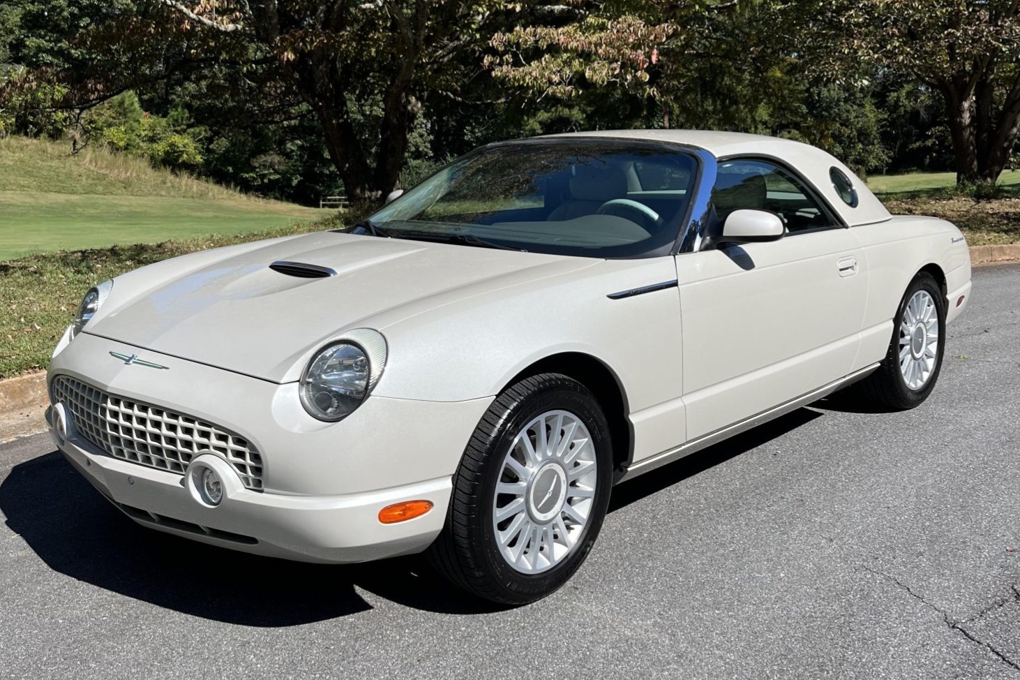 bringatrailer.com