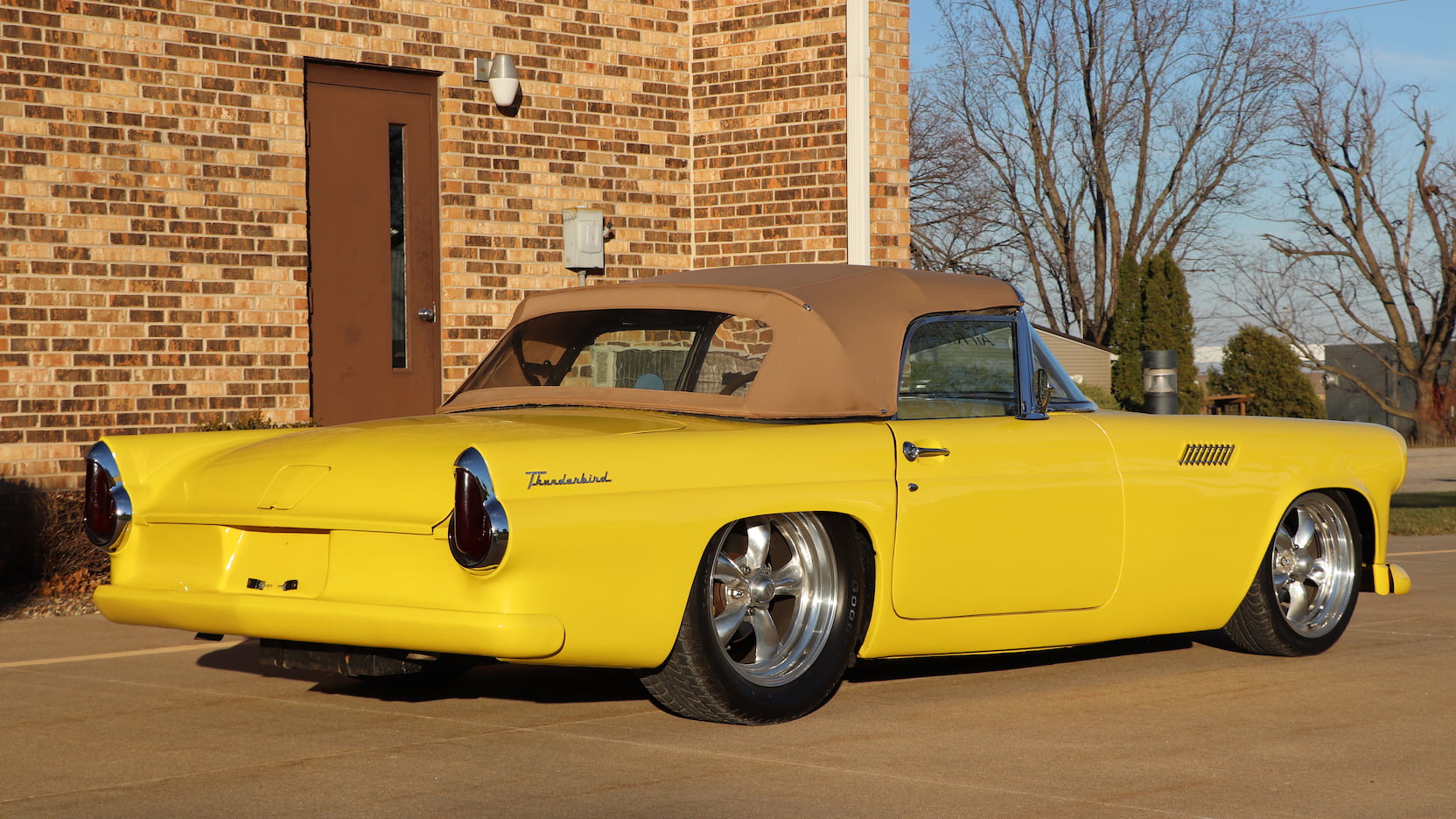 1955 Ford Thunderbird Restomod