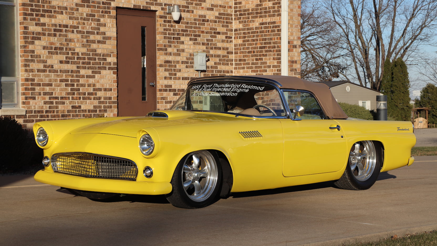 1955 Ford Thunderbird Restomod