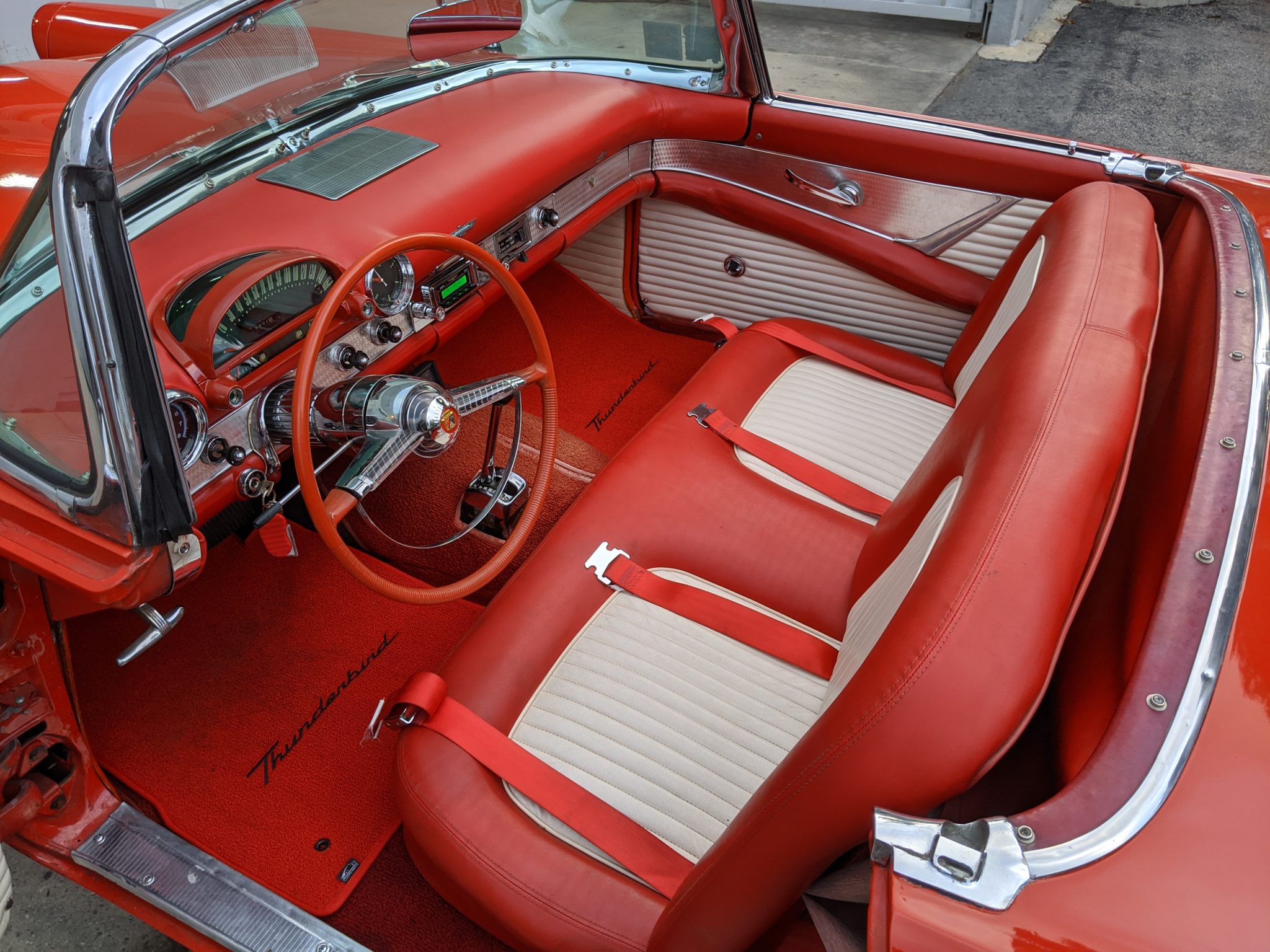 1955 Ford Thunderbird