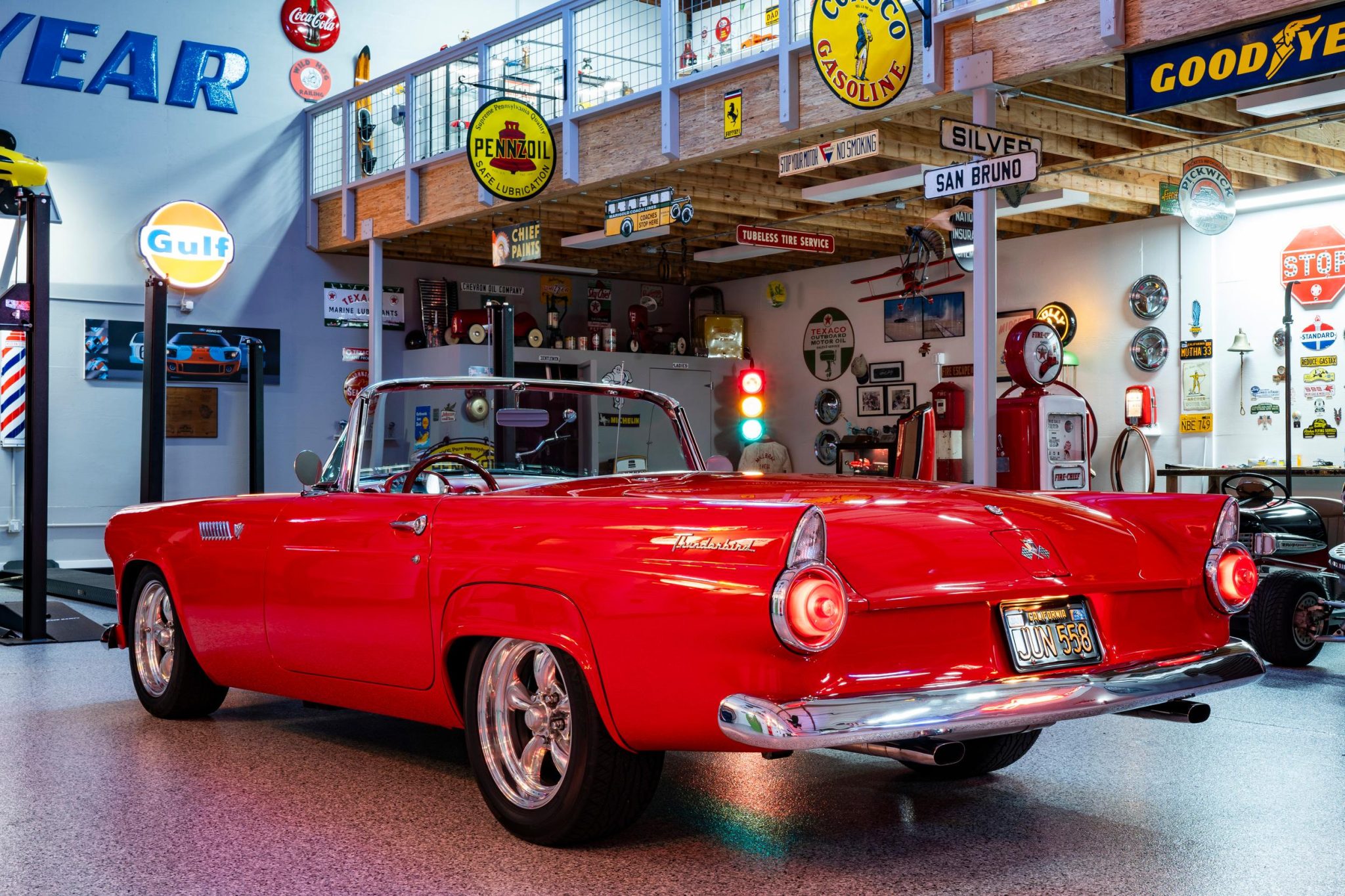 1955 Ford Thunderbird