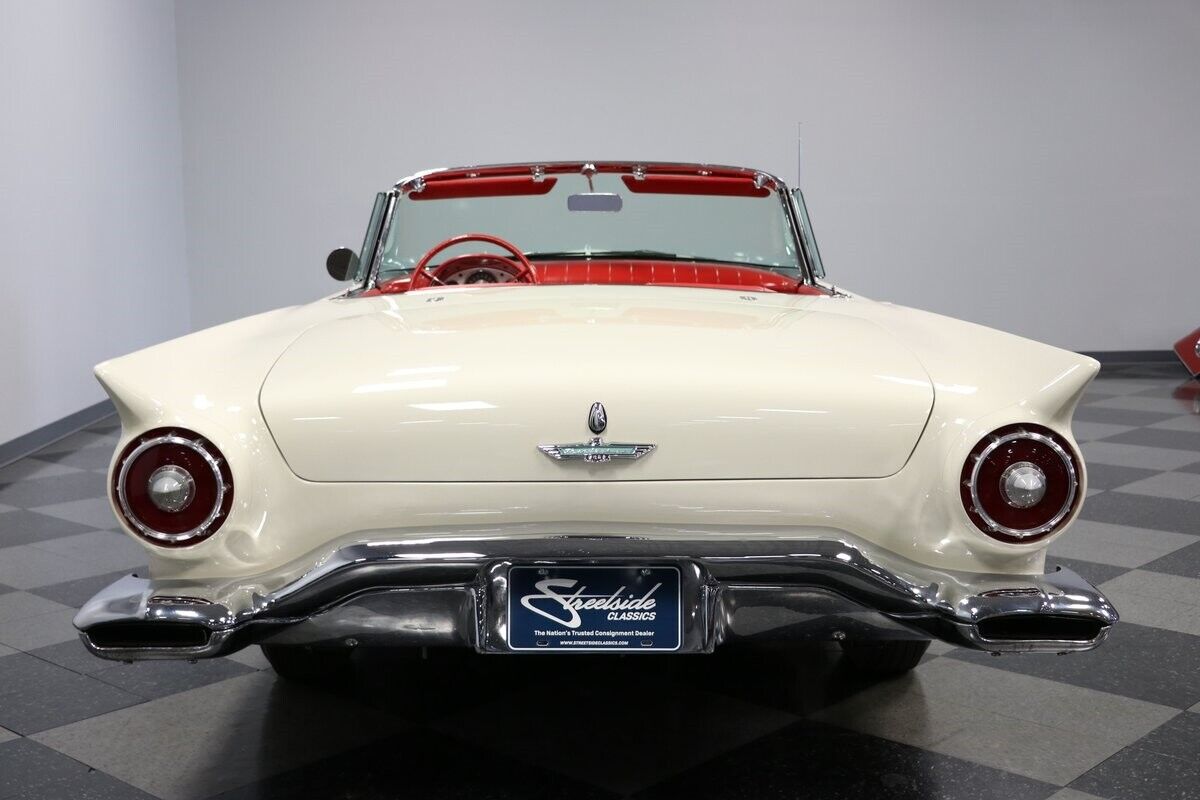 1957 Ford Thunderbird E-Bird