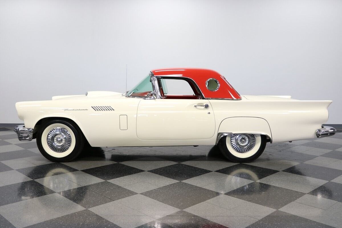 1957 Ford Thunderbird E-Bird