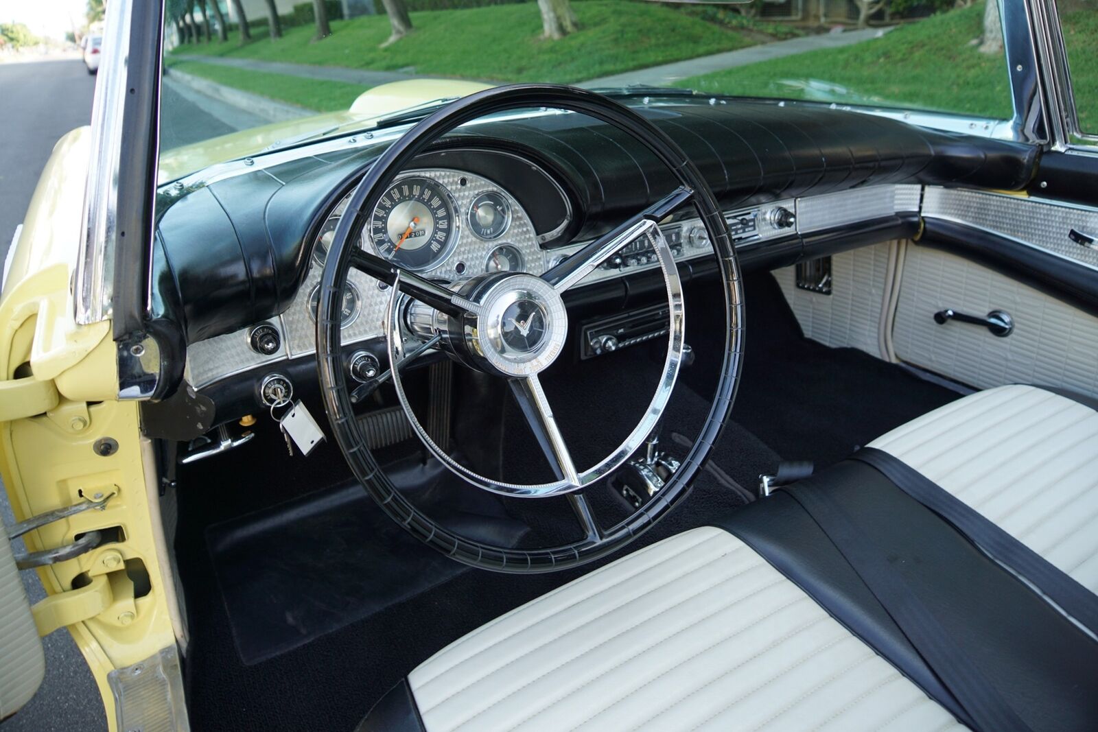 1957 Ford Thunderbird E Code Steerin Wheel