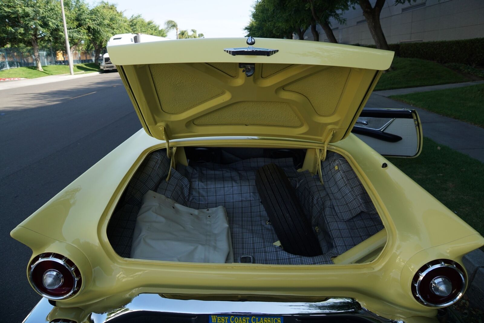 1957 Ford Thunderbird E Code Trunk