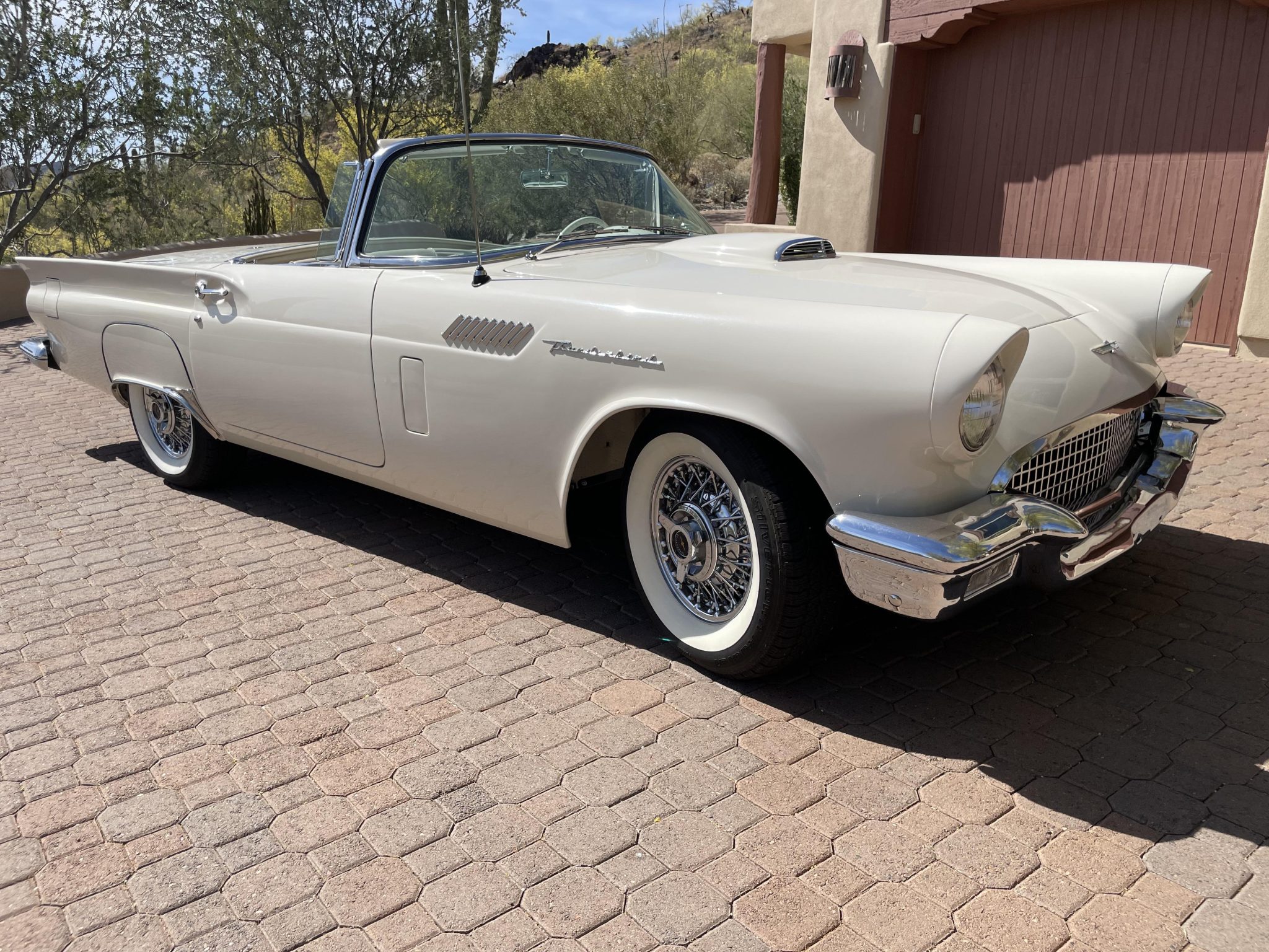 1957 Ford Thunderbird E-Code