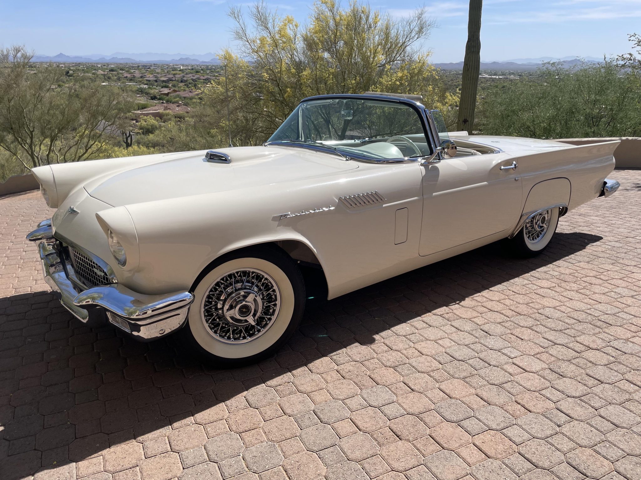 1957 Ford Thunderbird E-Code