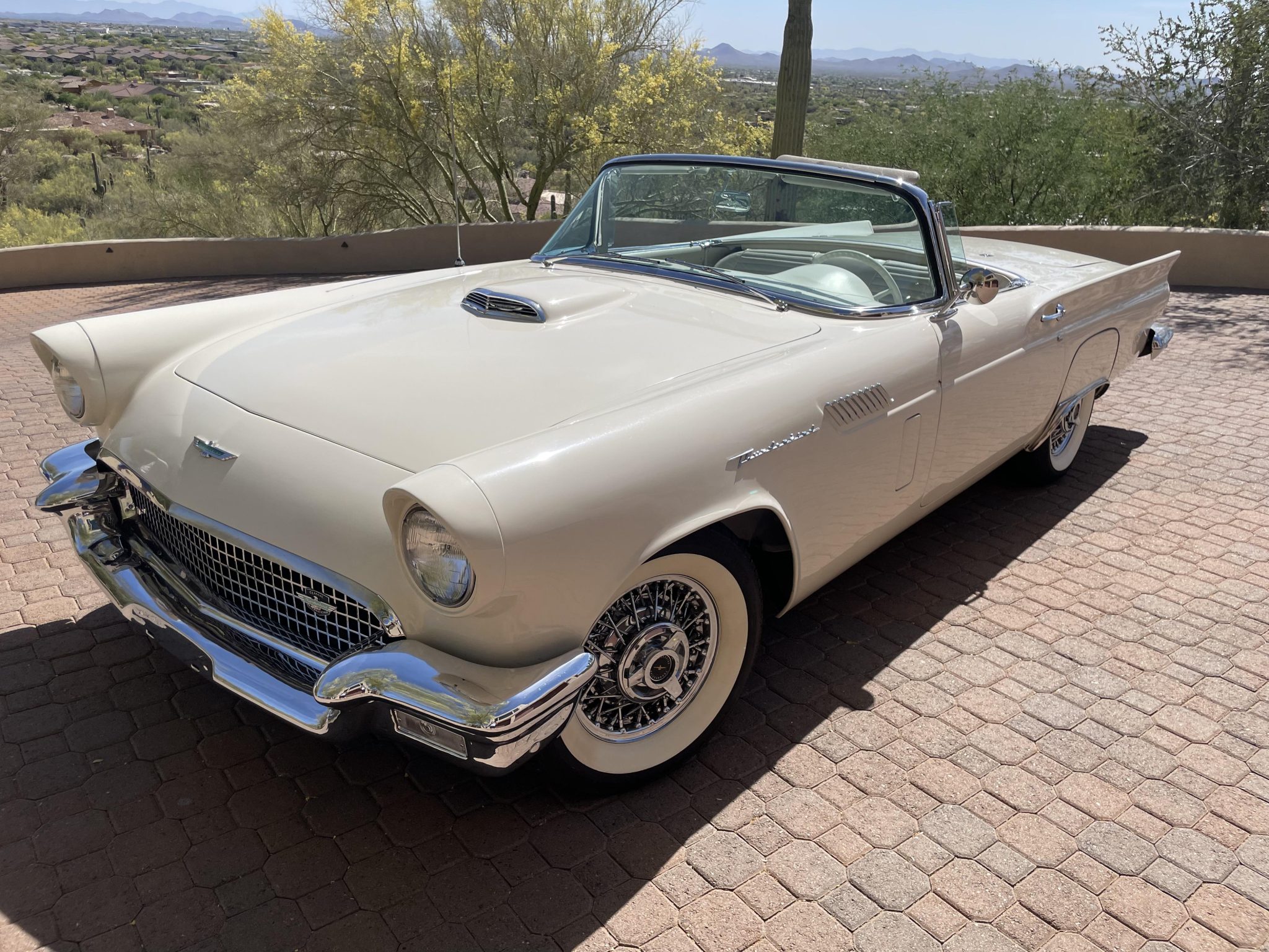 1957 Ford Thunderbird E-Code