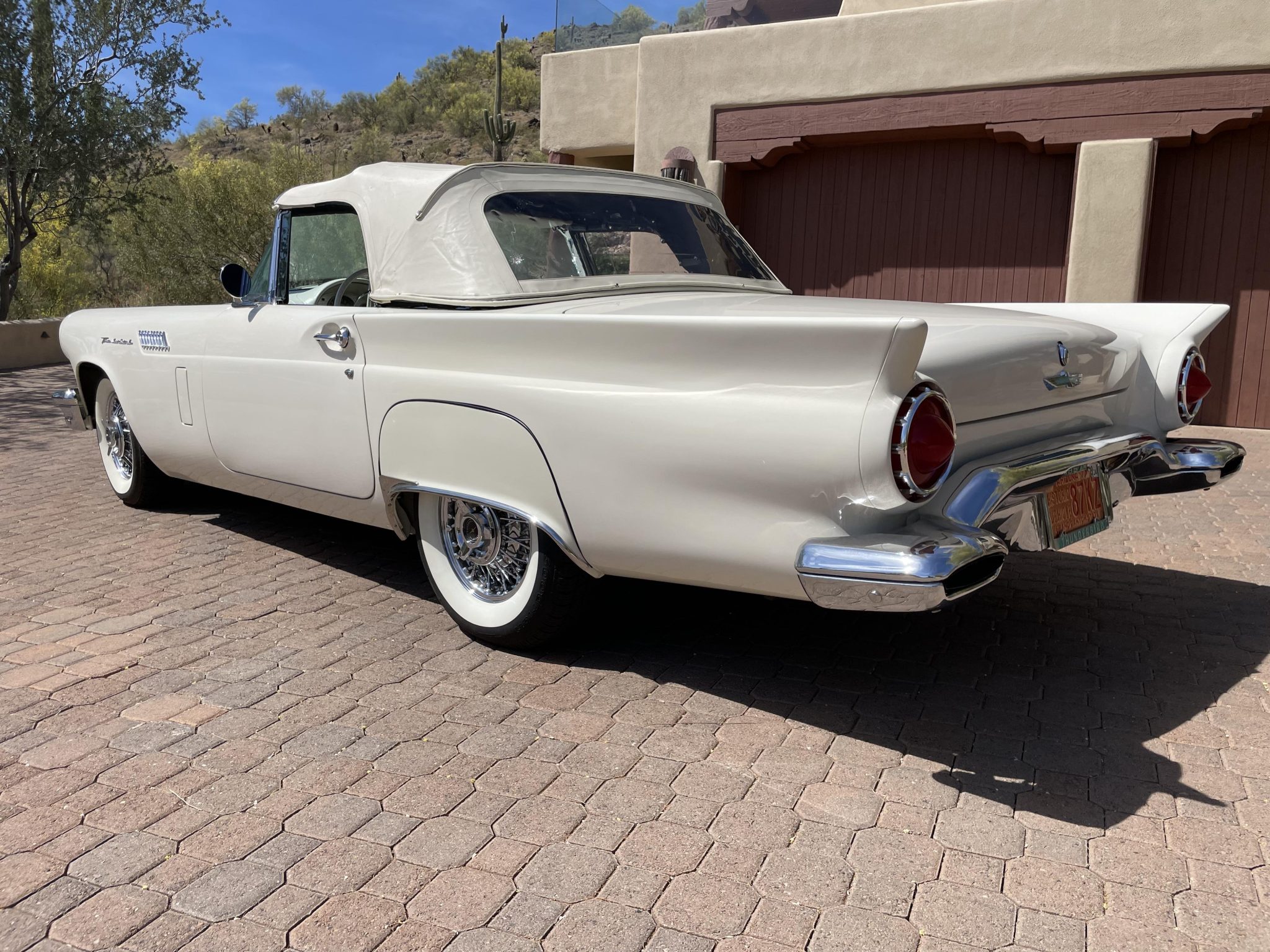 1957 Ford Thunderbird E-Code