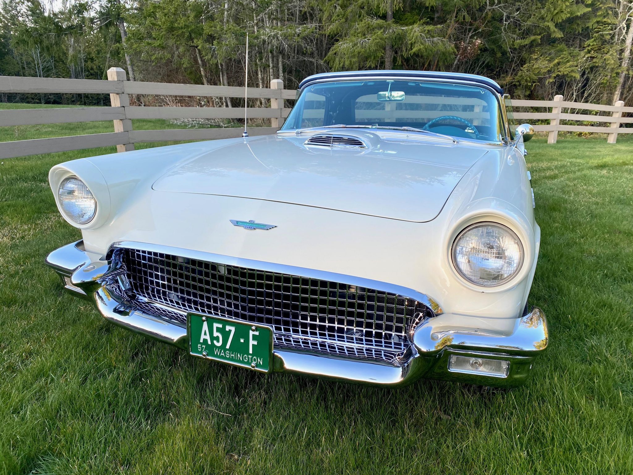 1957 Ford Thunderbird F-Code Front View