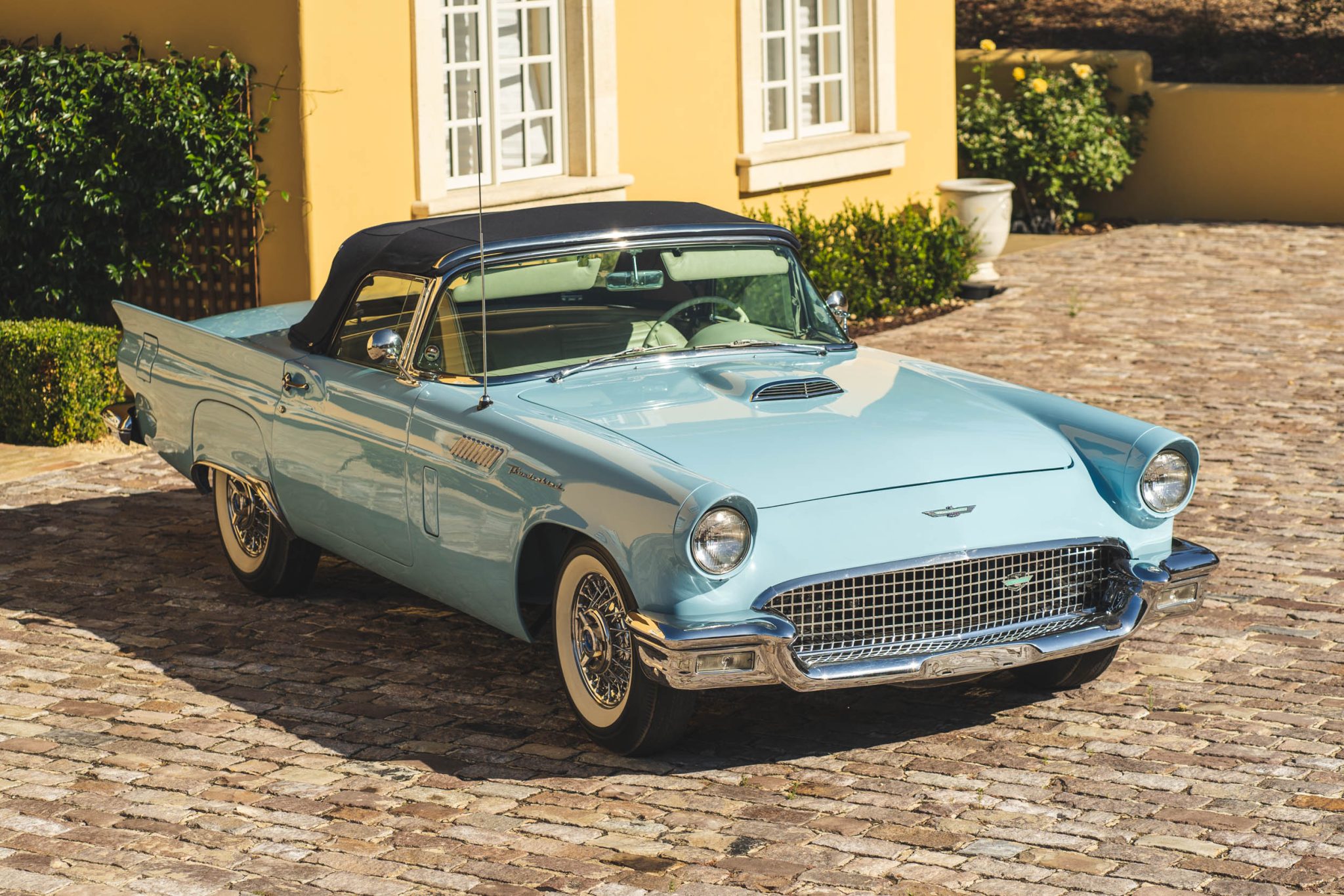 1957 Ford Thunderbird F-Code
