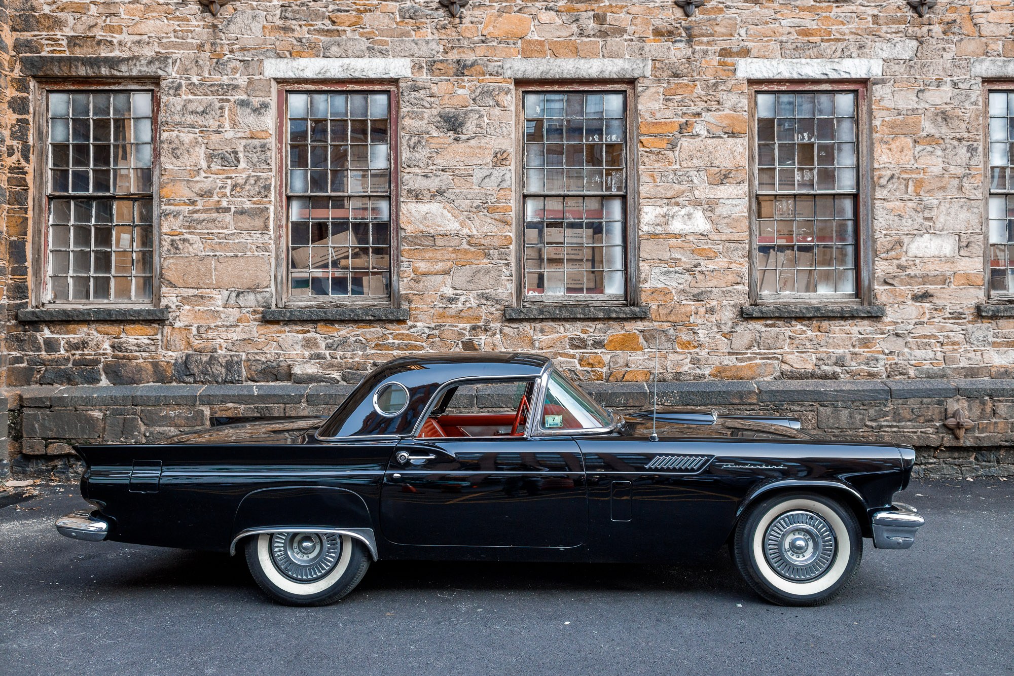 1957 Ford Thunderbird