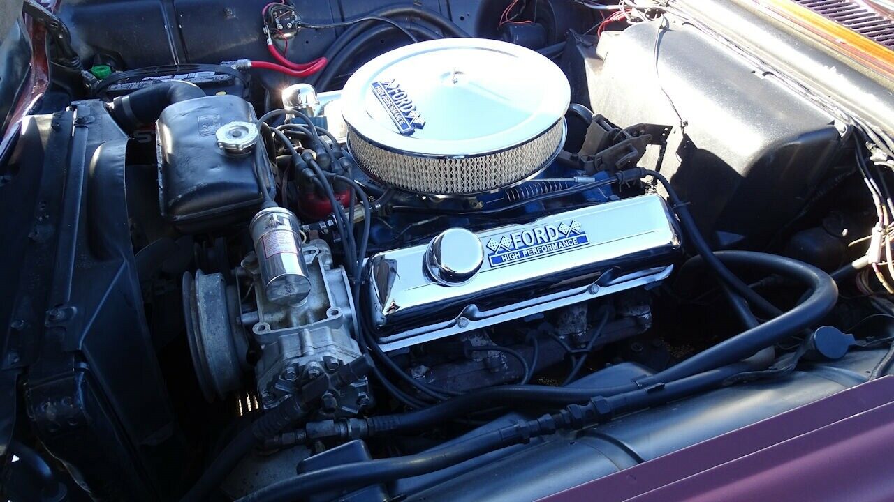 1958 Ford Thunderbird