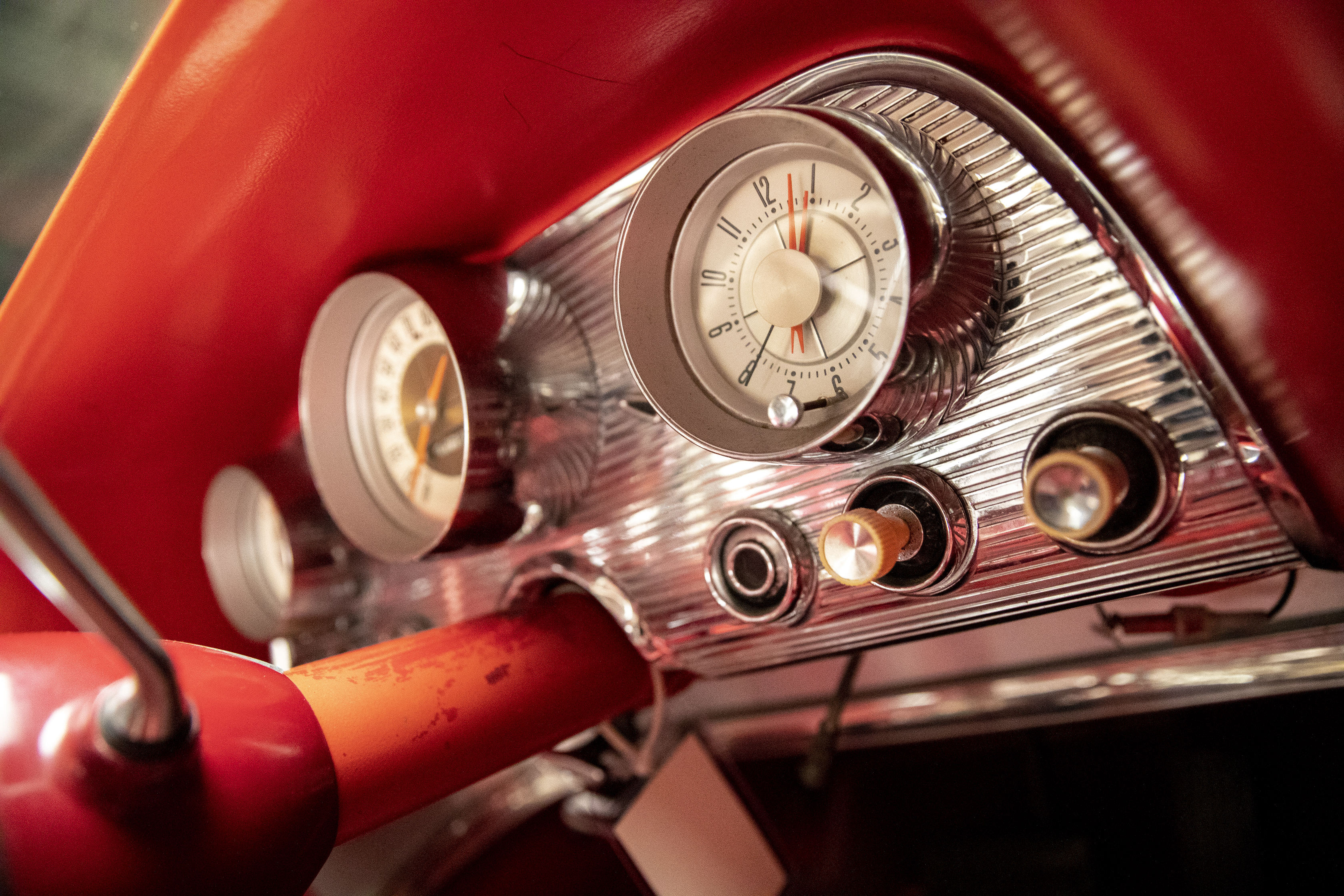 1960 Stainless Steel Ford Thunderbird-Guages