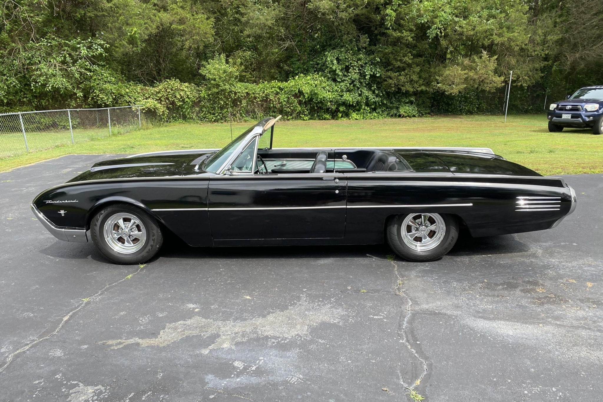 1961 Ford Thunderbird Sports Roadster Tribute