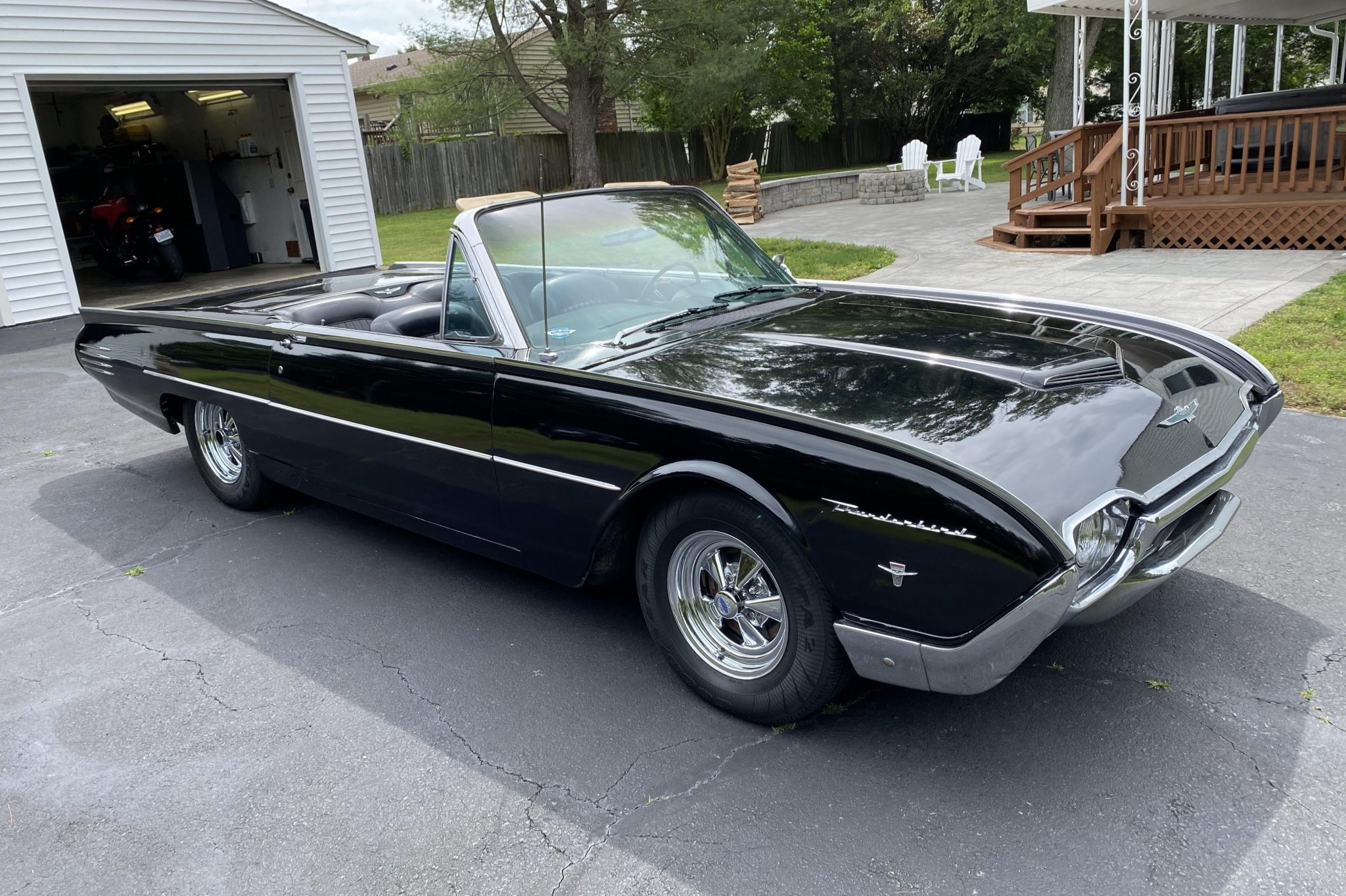 1961 Ford Thunderbird Sports Roadster Tribute