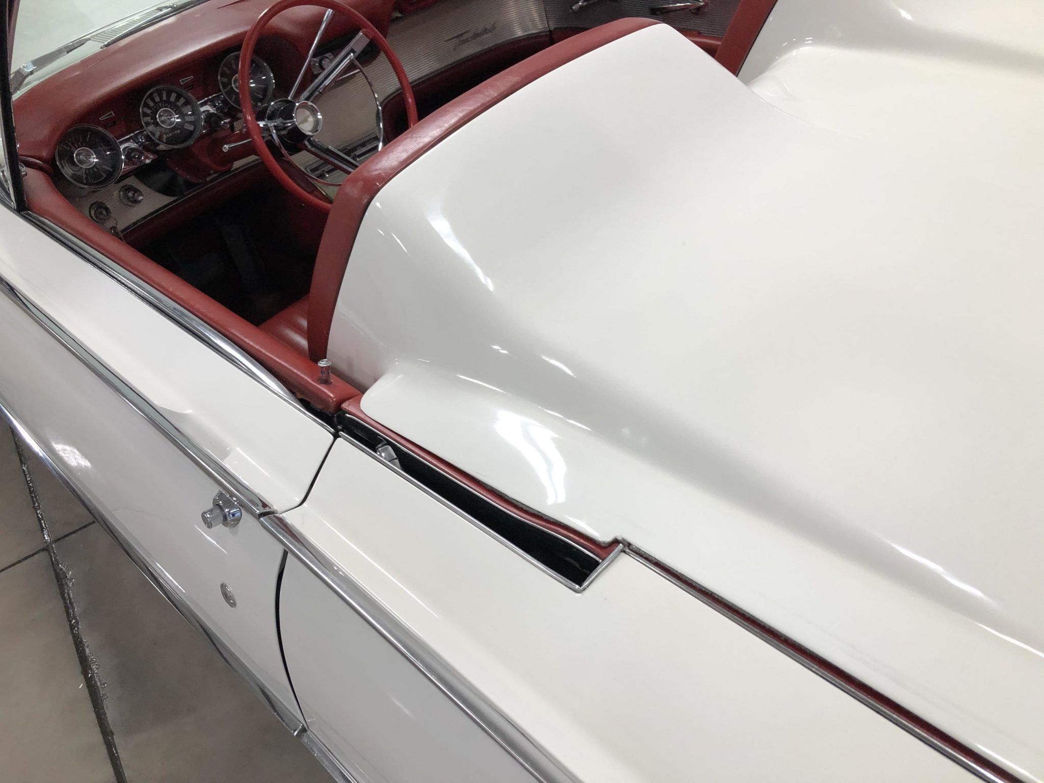 1962 Ford Thunderbird Convertible