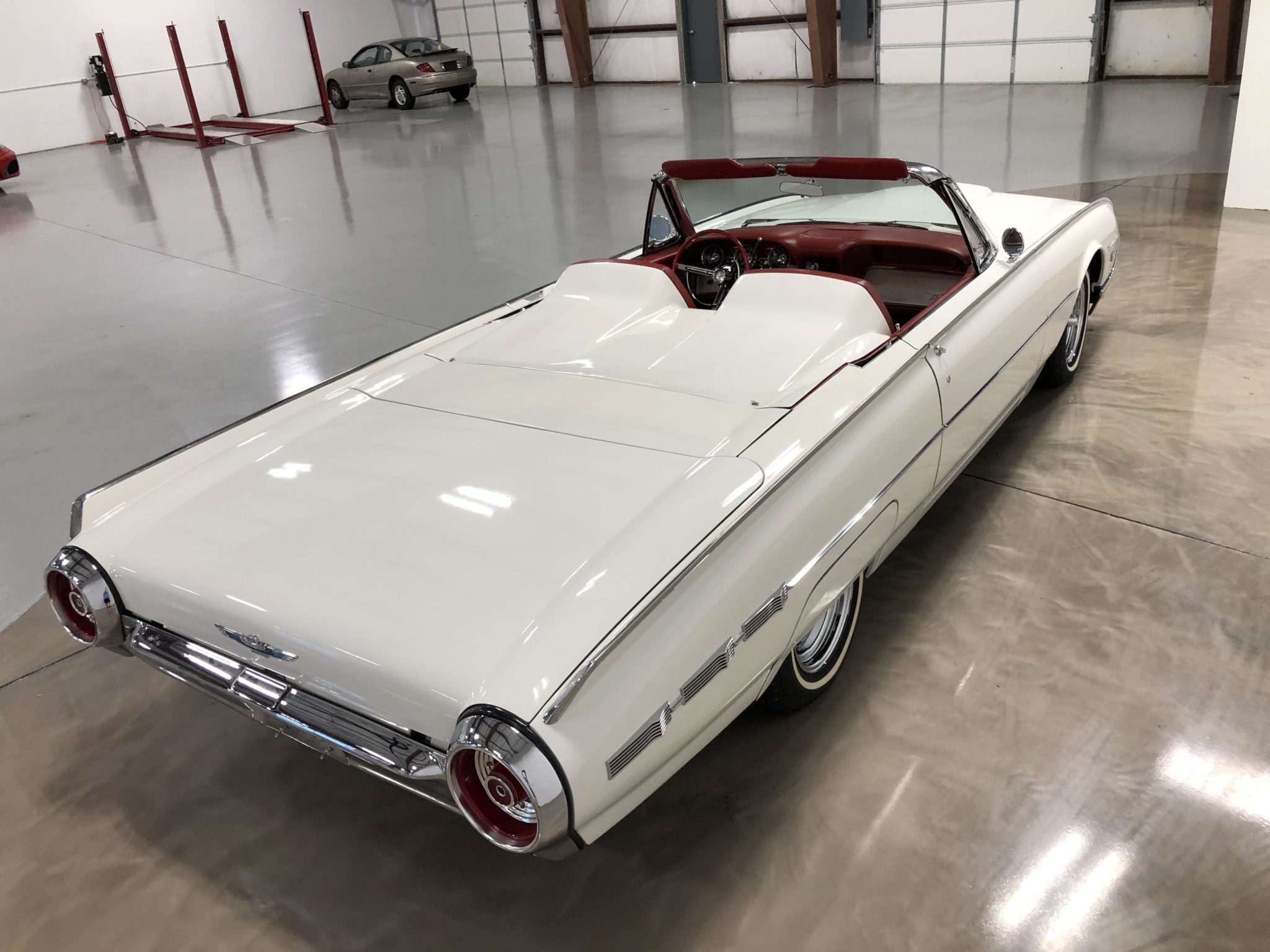 1962 Ford Thunderbird Convertible