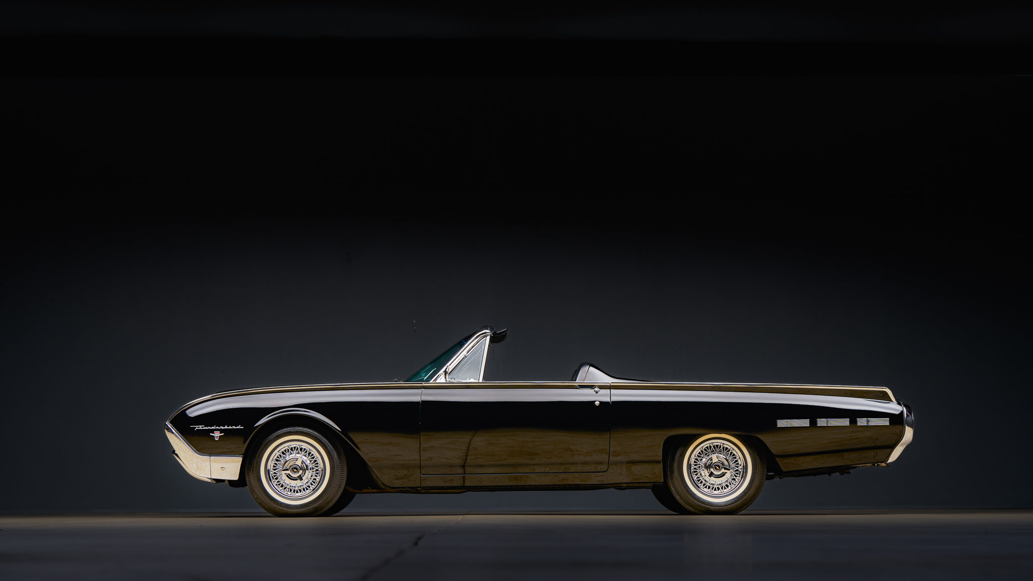 1962 Ford Thunderbird Convertible