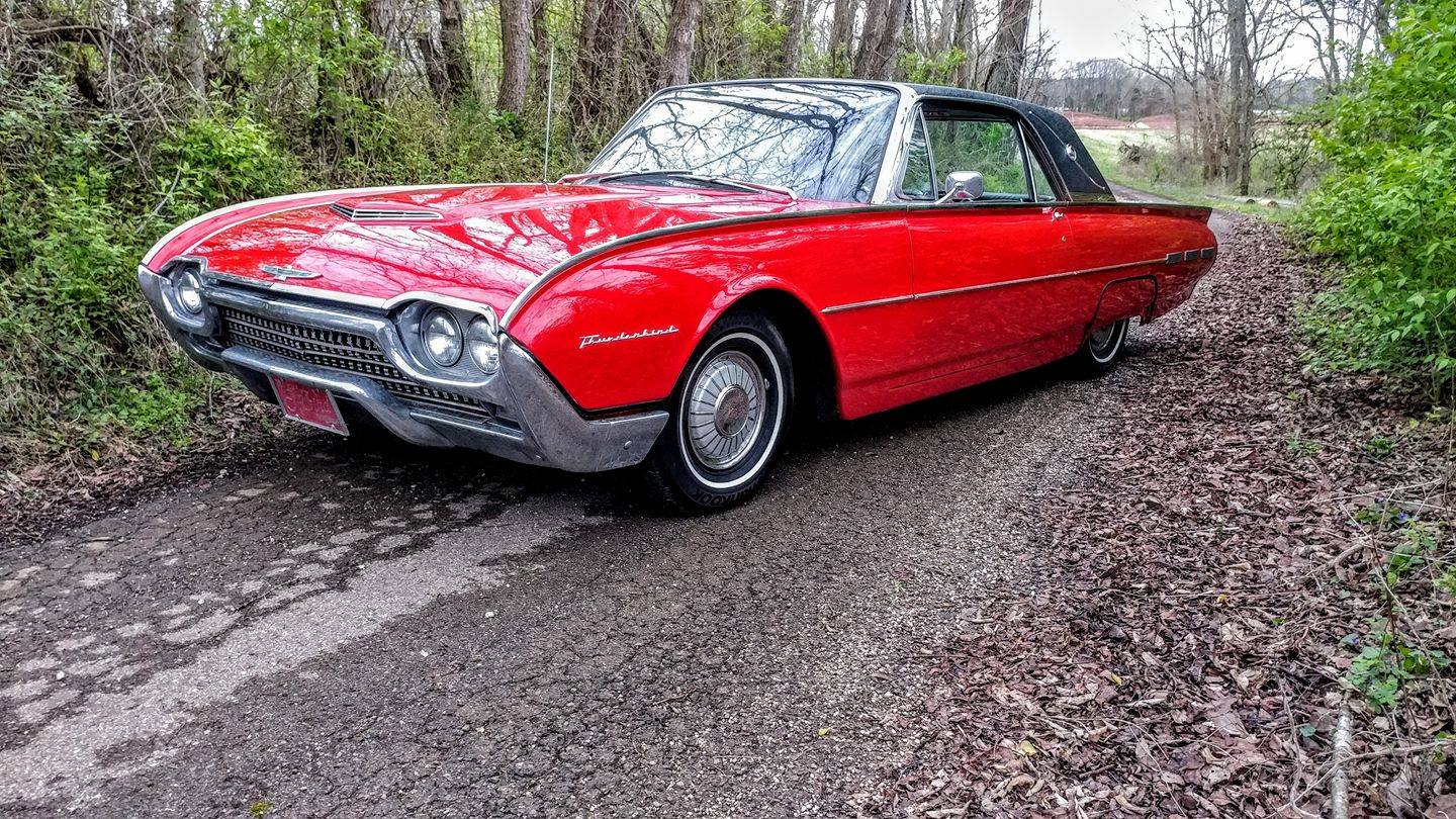 1962 Ford Thunderbird