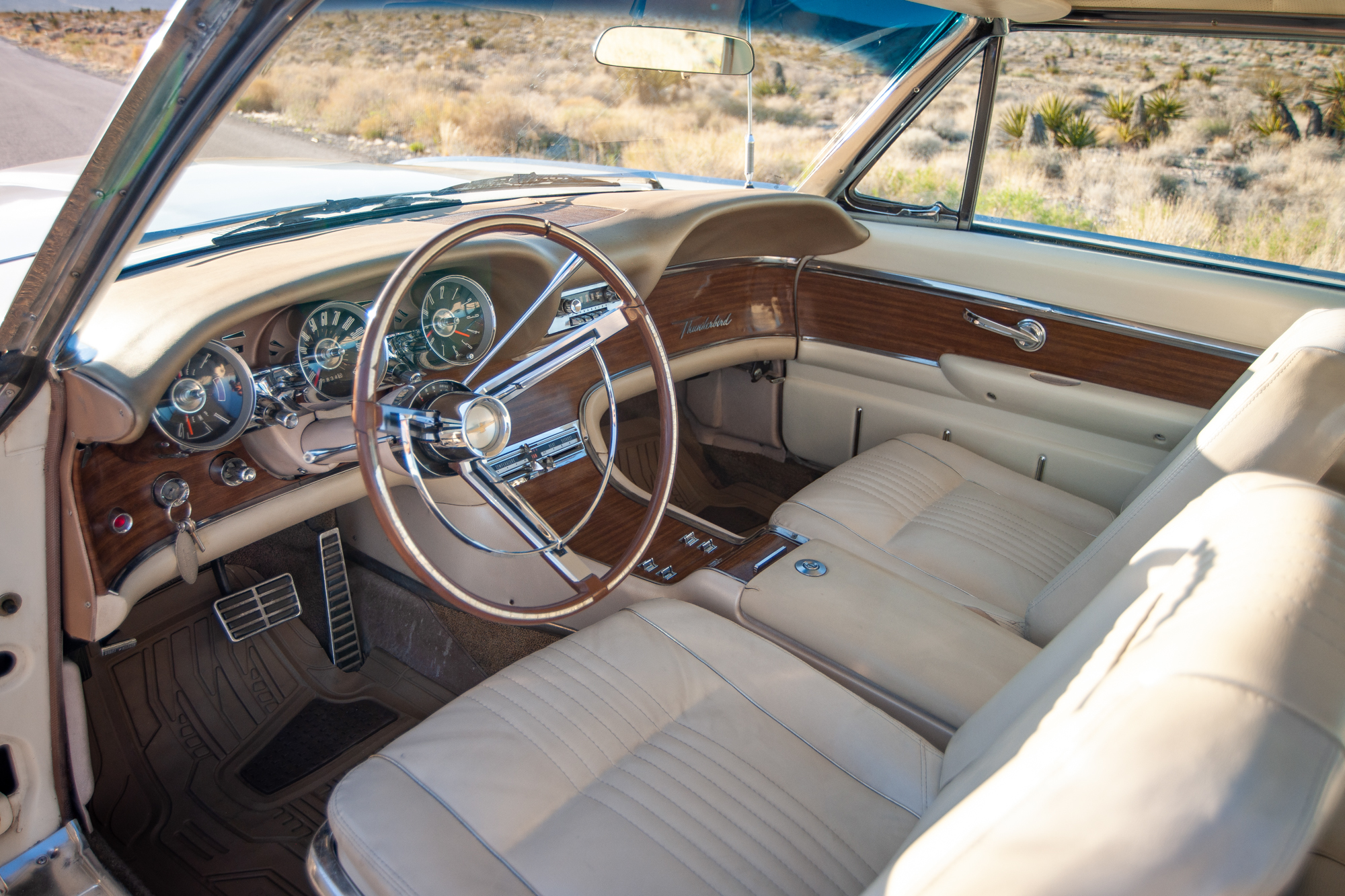 1963 Ford Thunderbird Landau Coupe Interior