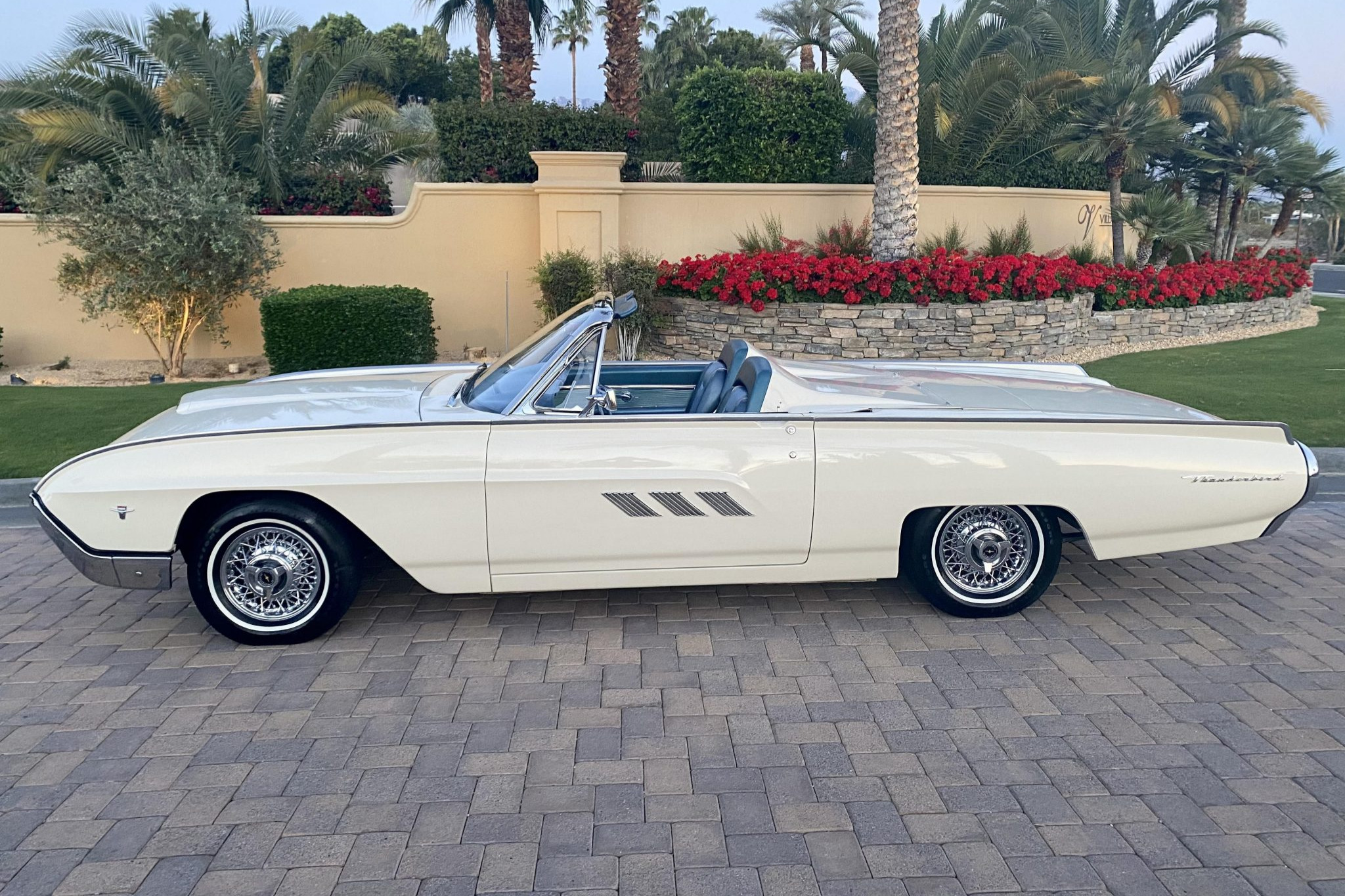 1963 Ford Thunderbird Sports Roadster with Kelsey-Hayes wire wheels.