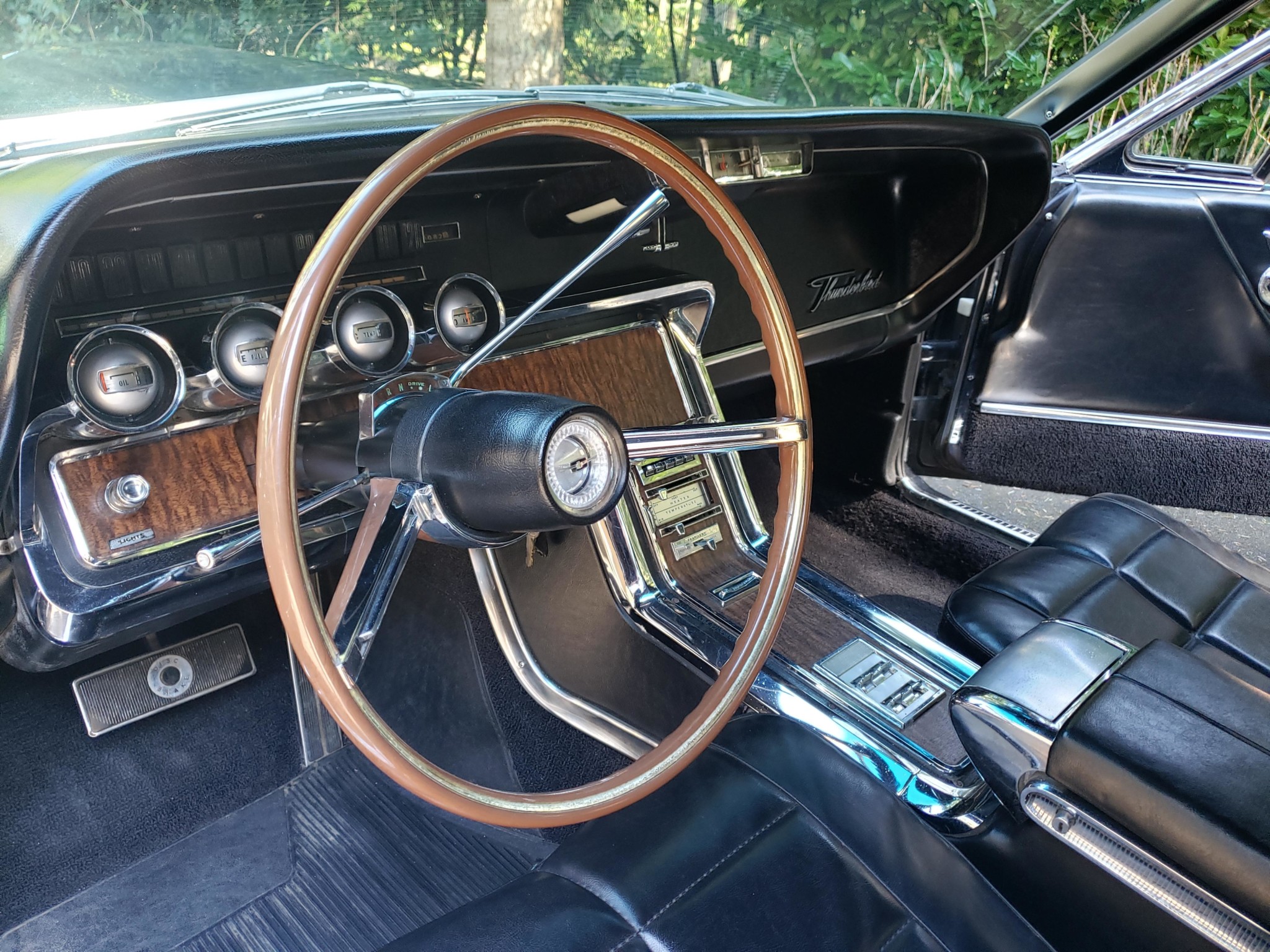 1966 Ford Thunderbird Town Landau Drivers Interior
