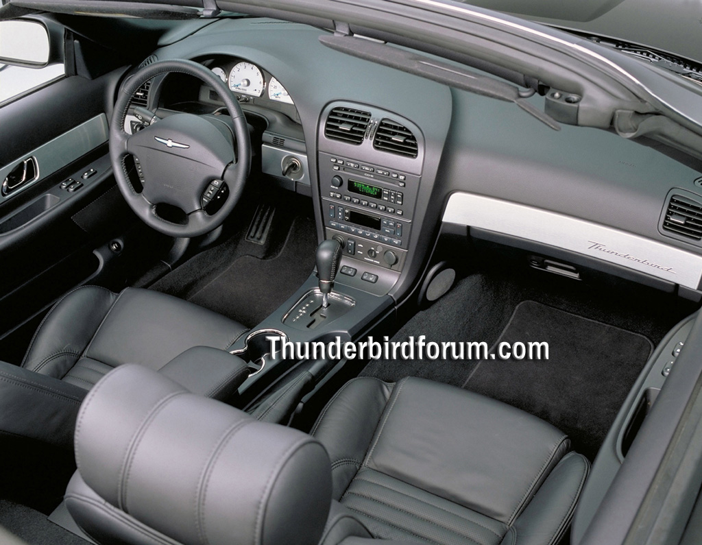 2003 Ford Thunderbird Dash