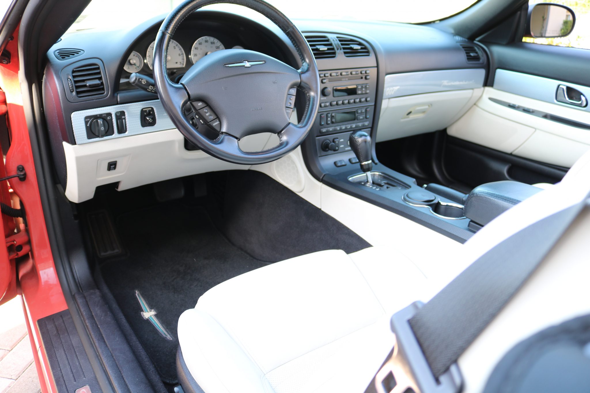 2003 James Bond Ford Thunderbird Driver's side Dash