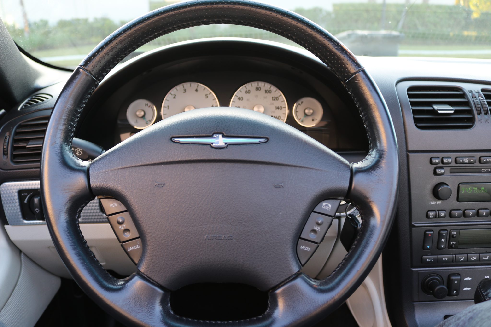 2003 James Bond Ford Thunderbird Steering Wheel