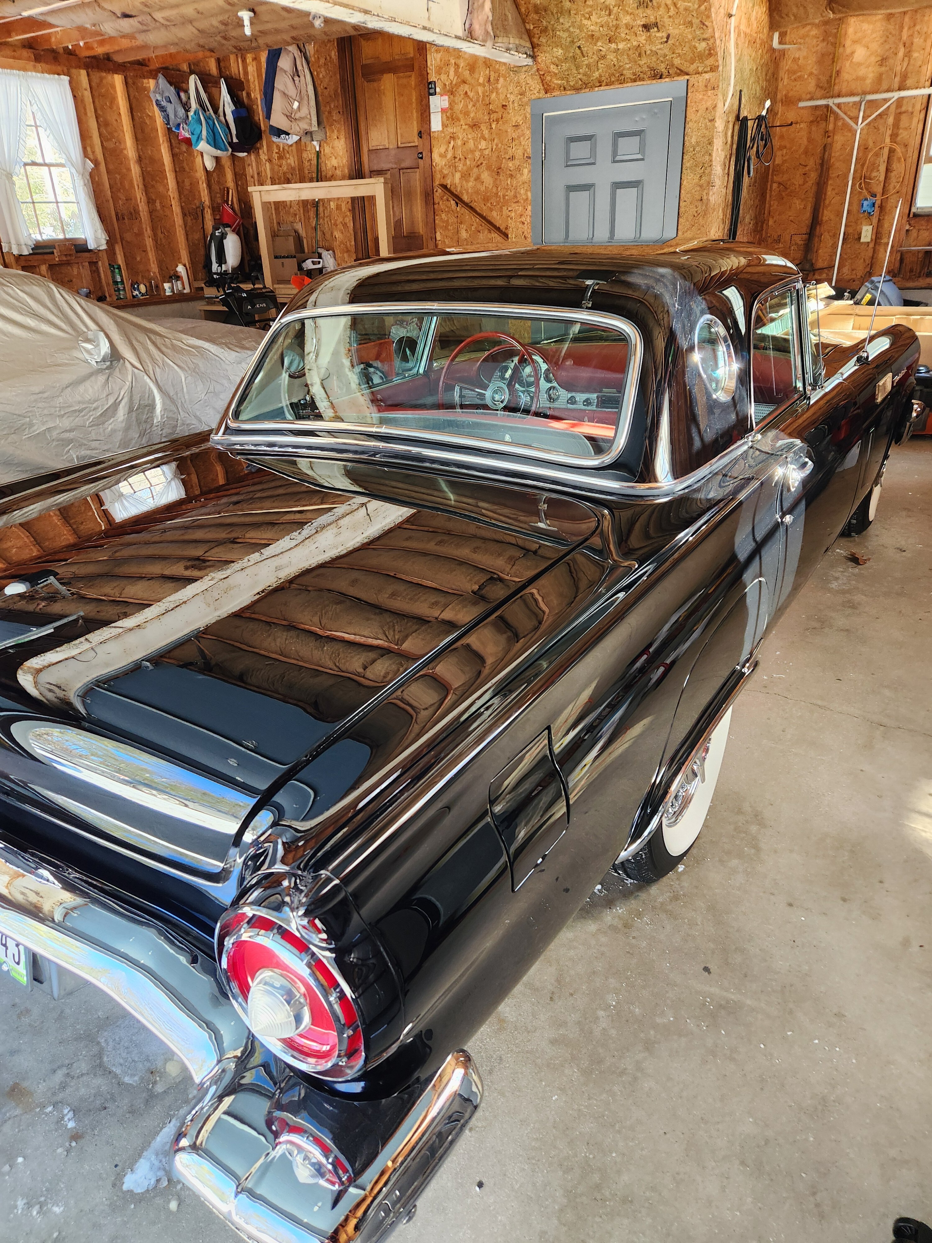 Amos Minter 1957 Ford Thunderbird