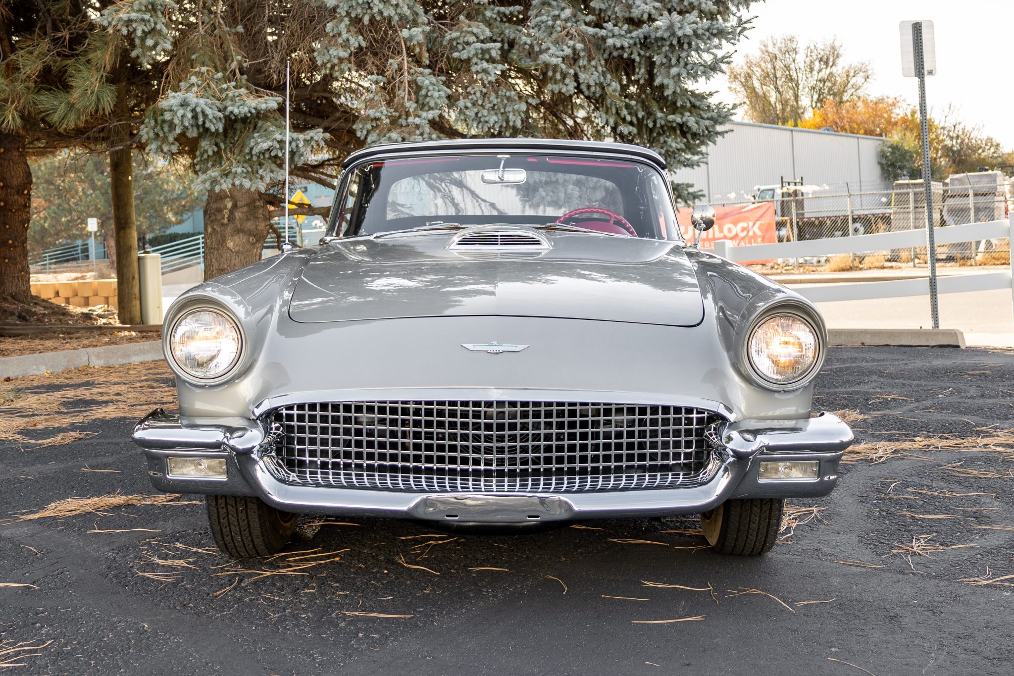 Amos Minter's 1957 Ford Thunderbird