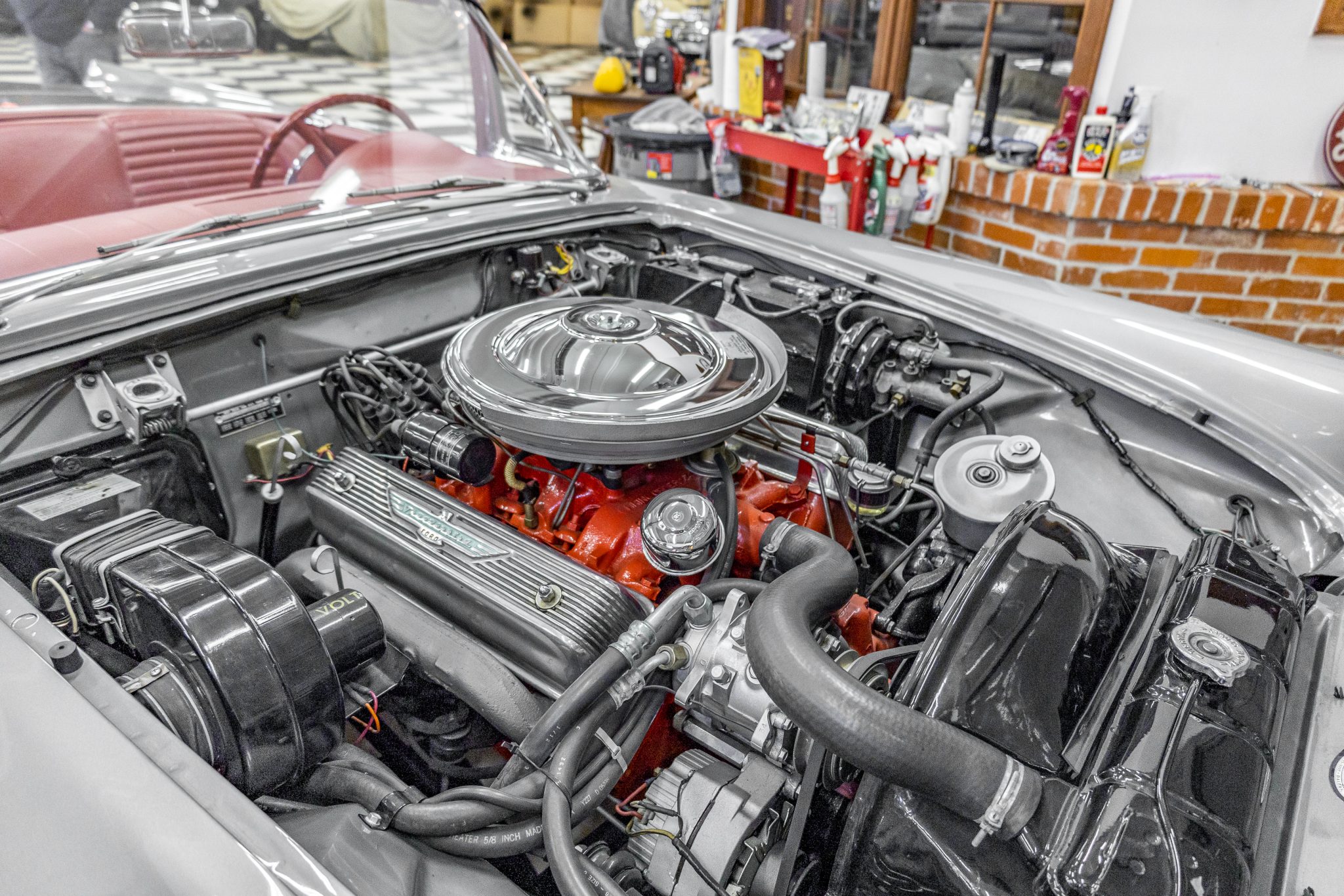 Amos Minter's 1957 Ford Thunderbird