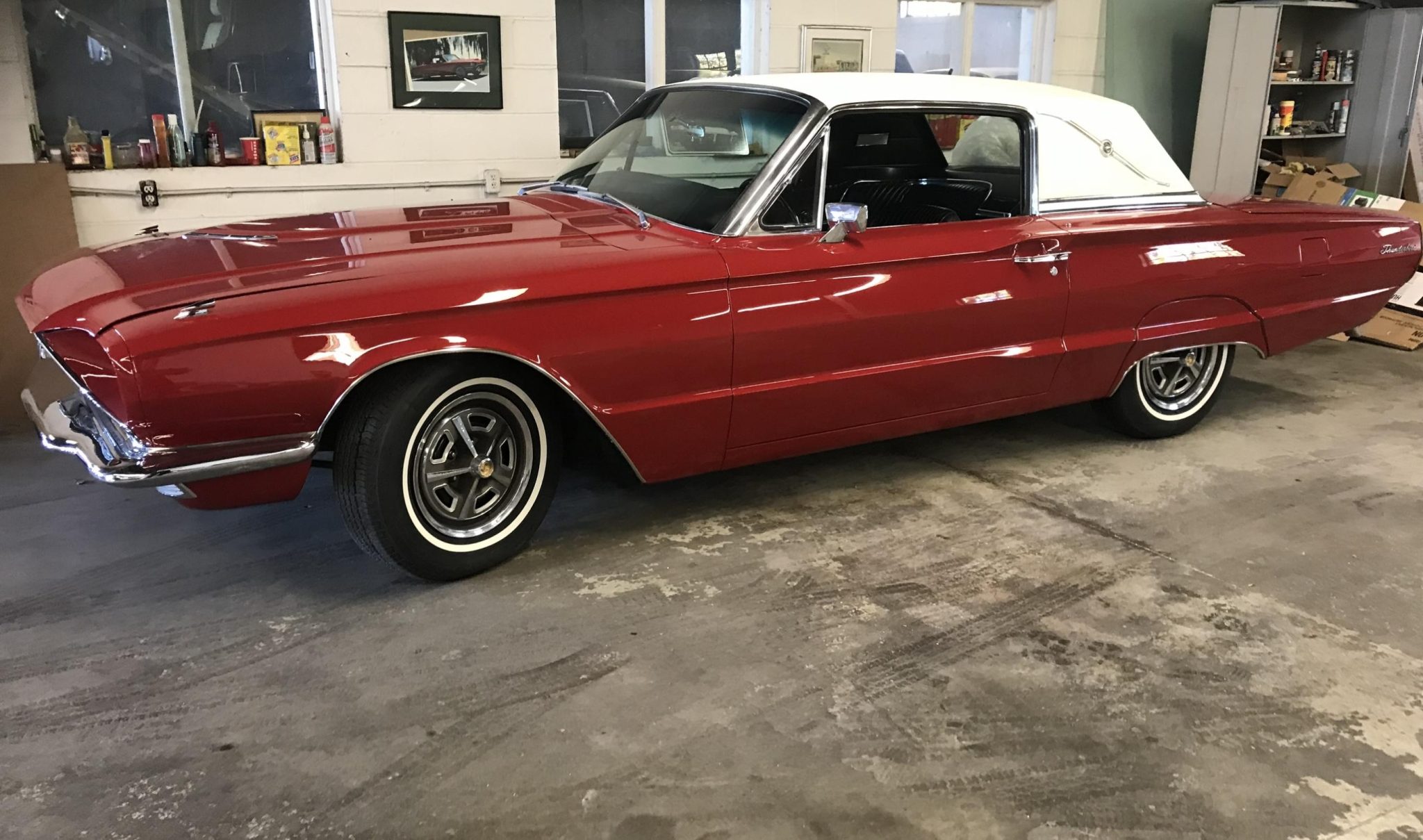 Carroll Shelby 1966 Ford Thunderbird