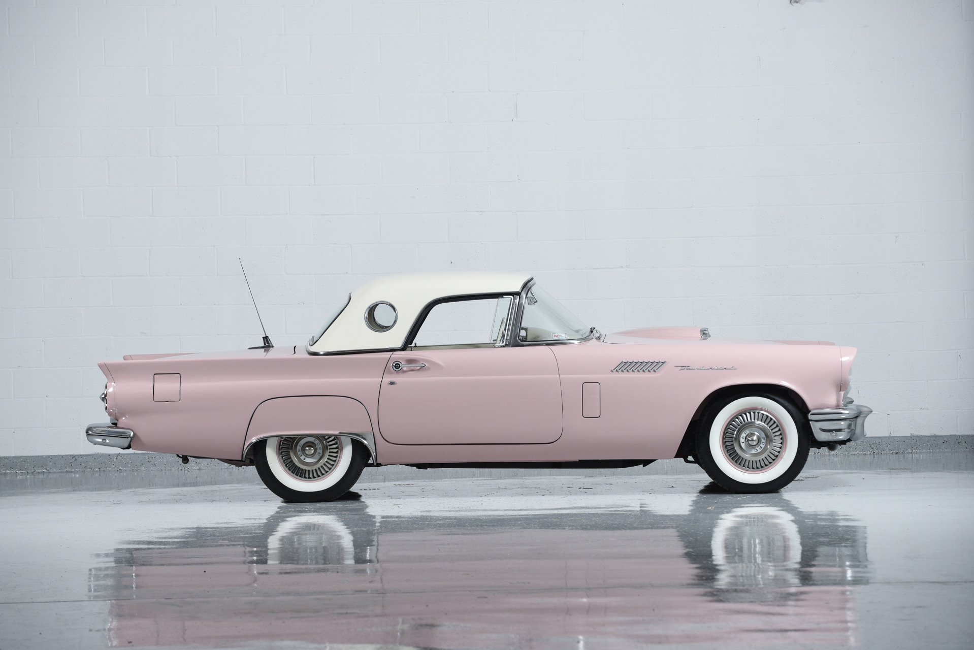 Max Weinberg's 1957 Ford Thunderbird