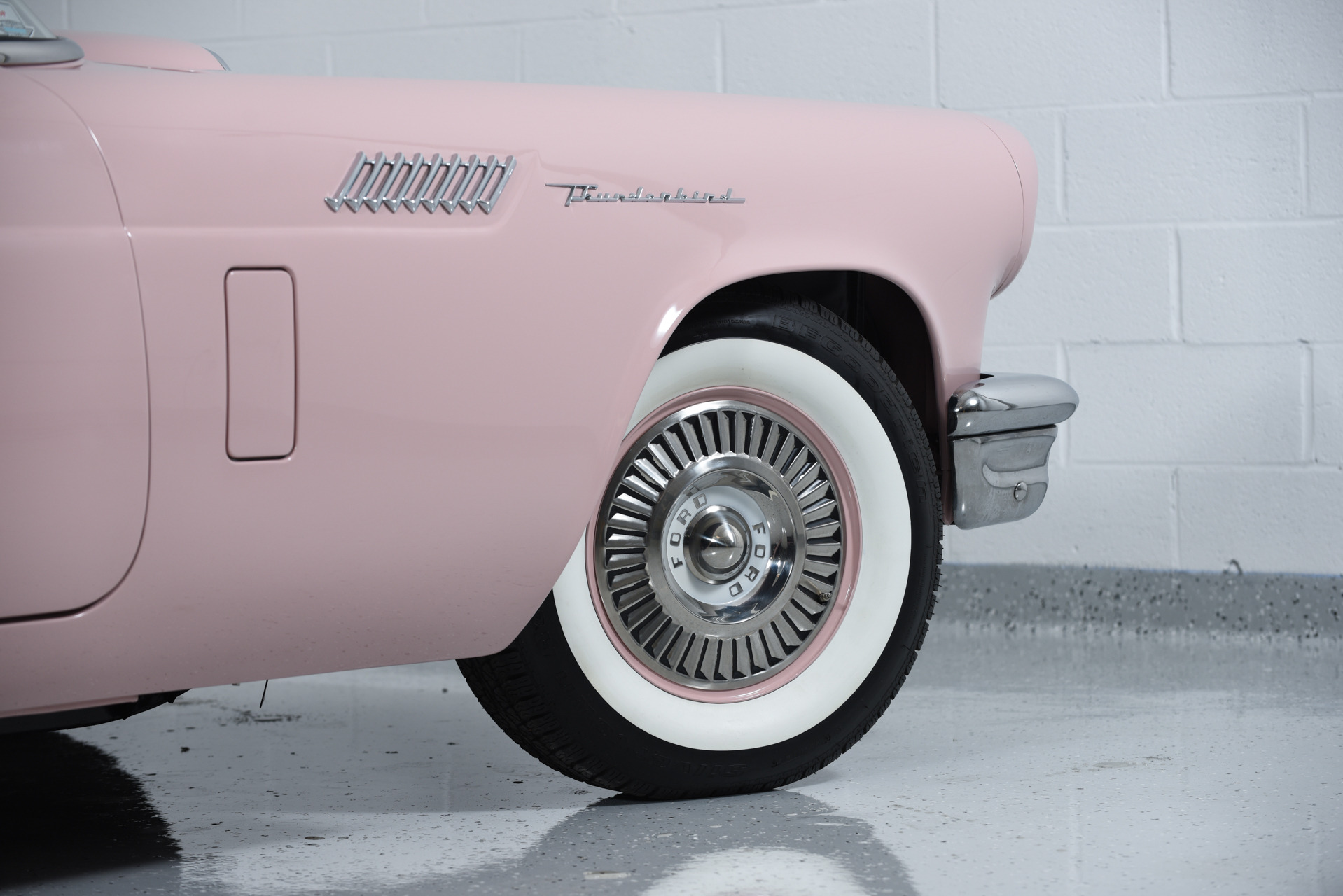 Max Weinberg's 1957 Ford Thunderbird