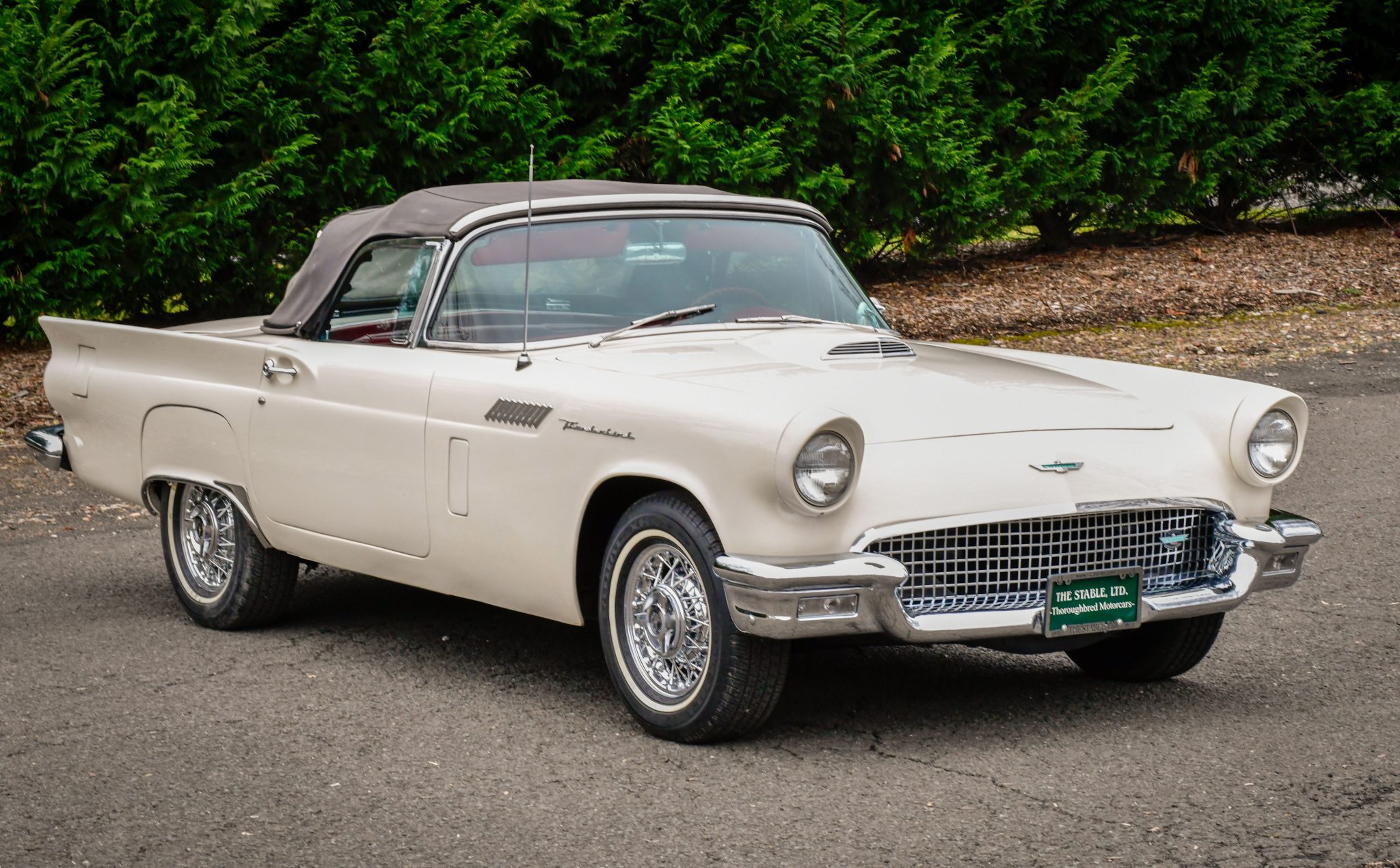 Paxton McCulloch Supercharged 1957 Ford Thunderbird