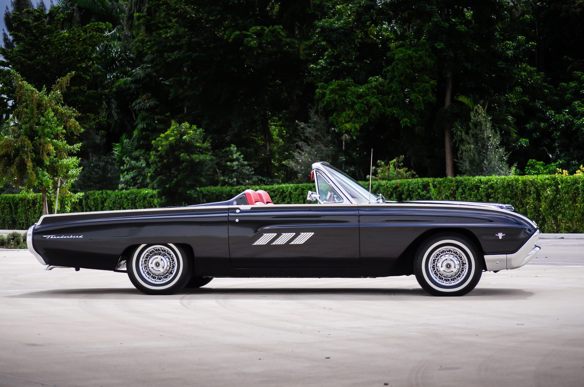 Rare 1963 Ford Thunderbird Sports Roadster